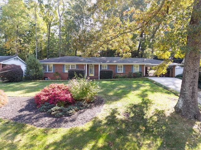 $550,000 | 6681 Castleton Drive Northwest | River Springs Forrest