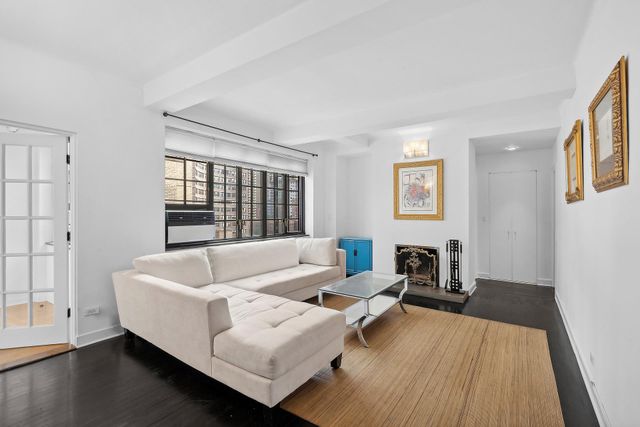 $4,500 | 211 East 35th Street, Unit 10F | Murray Hill