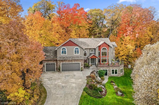 $1,350,000 | 5891 Hobe Lane | White Bear Township