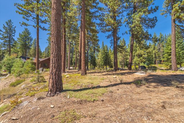 $200,000 | 11840 Lamplighter Way | Donner Crest