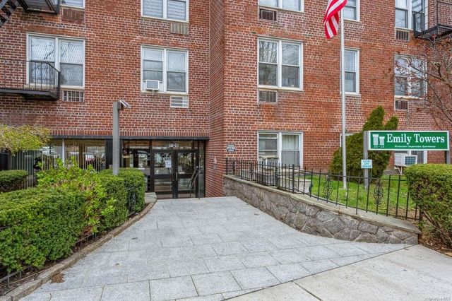 $300,000 | 35-10 150th Street, Unit 5H | Murray Hill - Flushing