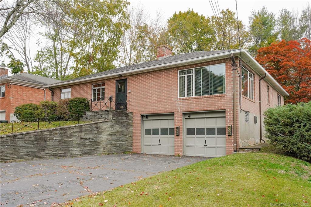 1593 New Britain Ave, West Hartford, CT 06110