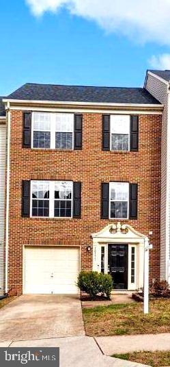 Gorgeous brick front Colonial townhome