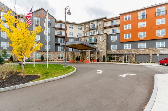 $4,000 | 205 Lakeshore Drive, Unit 420 | Canandaigua City