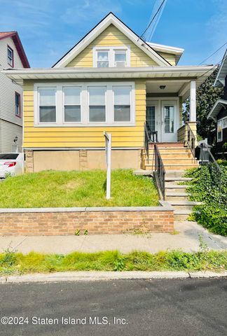 $3,000 | 41 Eldridge Avenue, Unit 1 | Westerleigh