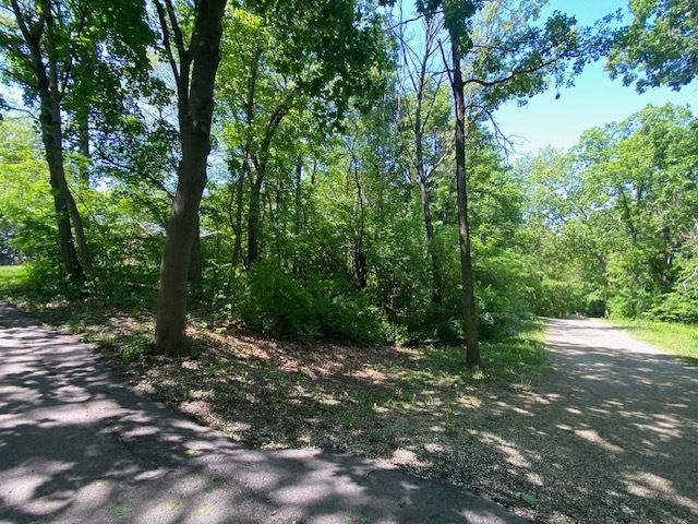 $17,000 | 11 Highway 12 | Fox Lake