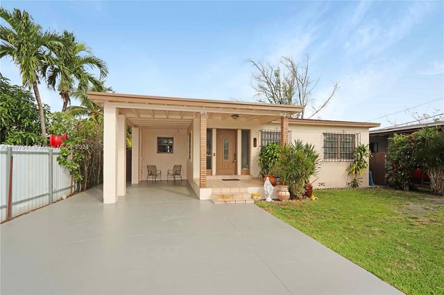 $655,000 | 6561 Southwest 32nd Street | Coral Terrace