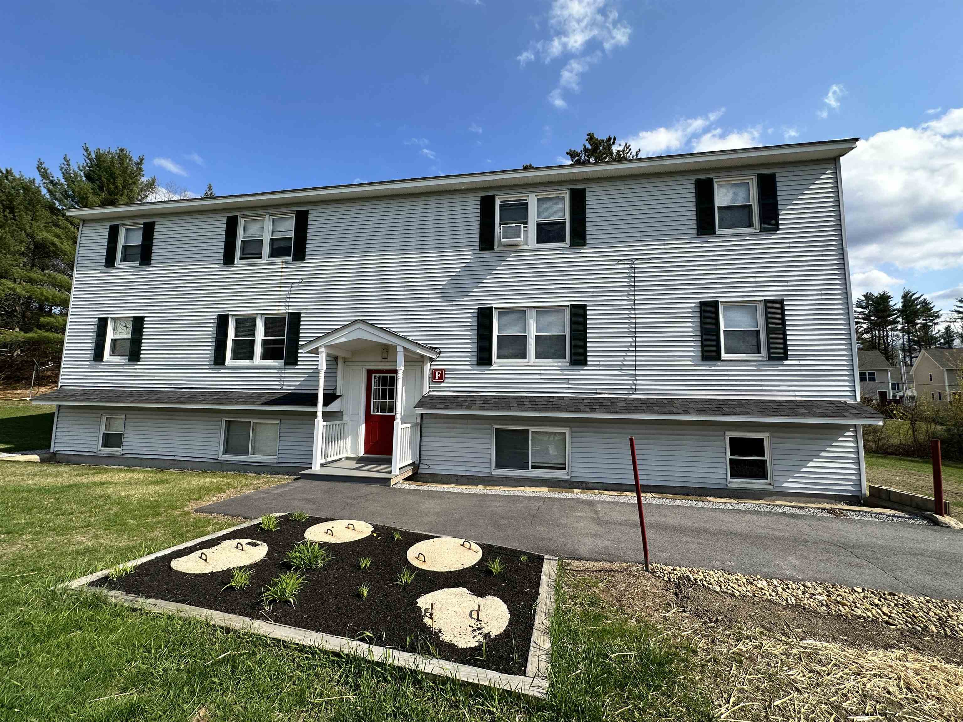 180 North Main Street, Unit F1, Boscawen, NH 03303 | Compass