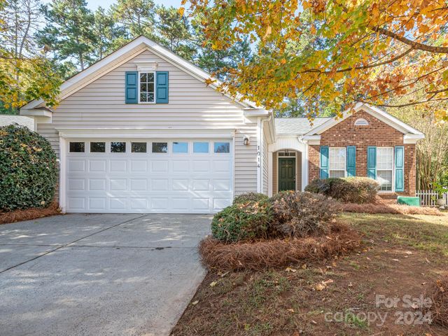 $329,800 | 1014 Salmon River Drive | Meriwether