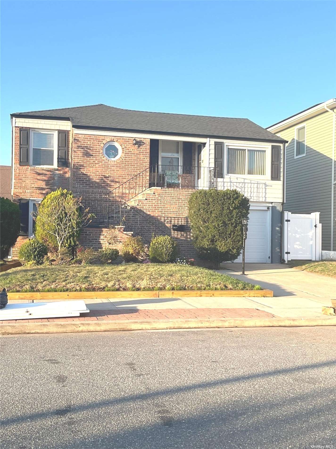 a view of house with a outdoor space