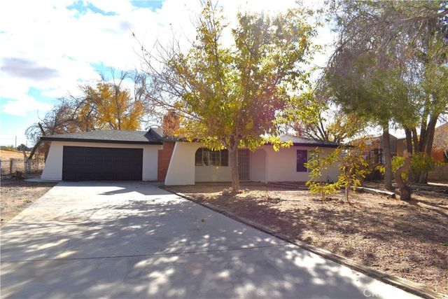 $419,900 | 18085 Wisteria Street | Hesperia