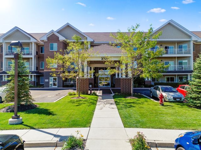 $263,816 | 2220 Founders Drive, Unit 315 | Northbrook