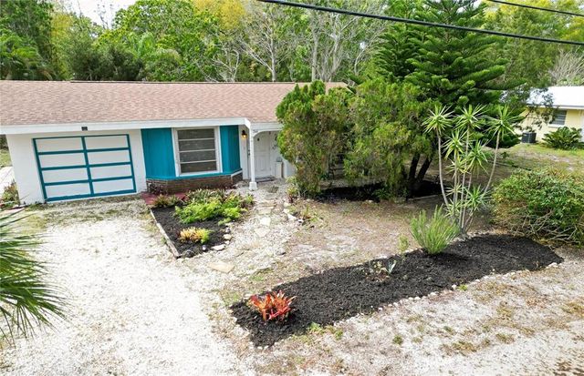 $2,295 | 744 42nd Street | Indian Beach