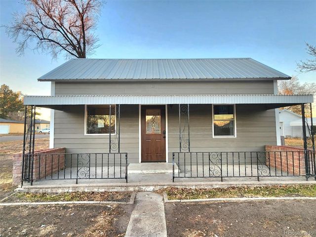 $152,000 | 402 East 5th Street | Julesburg