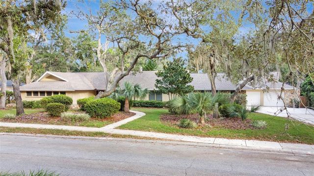 $682,000 | 107 Smokerise Boulevard | Sweetwater Oaks