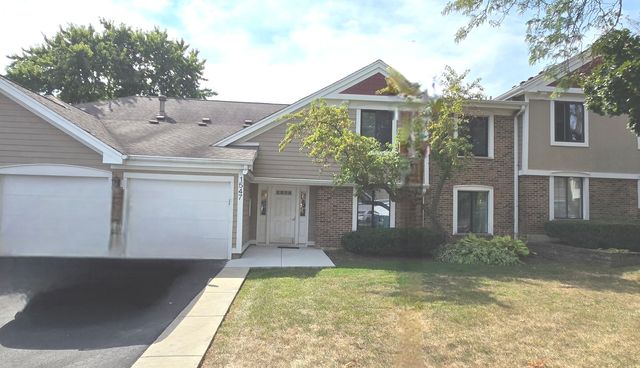 $2,200 | 1547 7 Pines Road, Unit D2 | Schaumburg