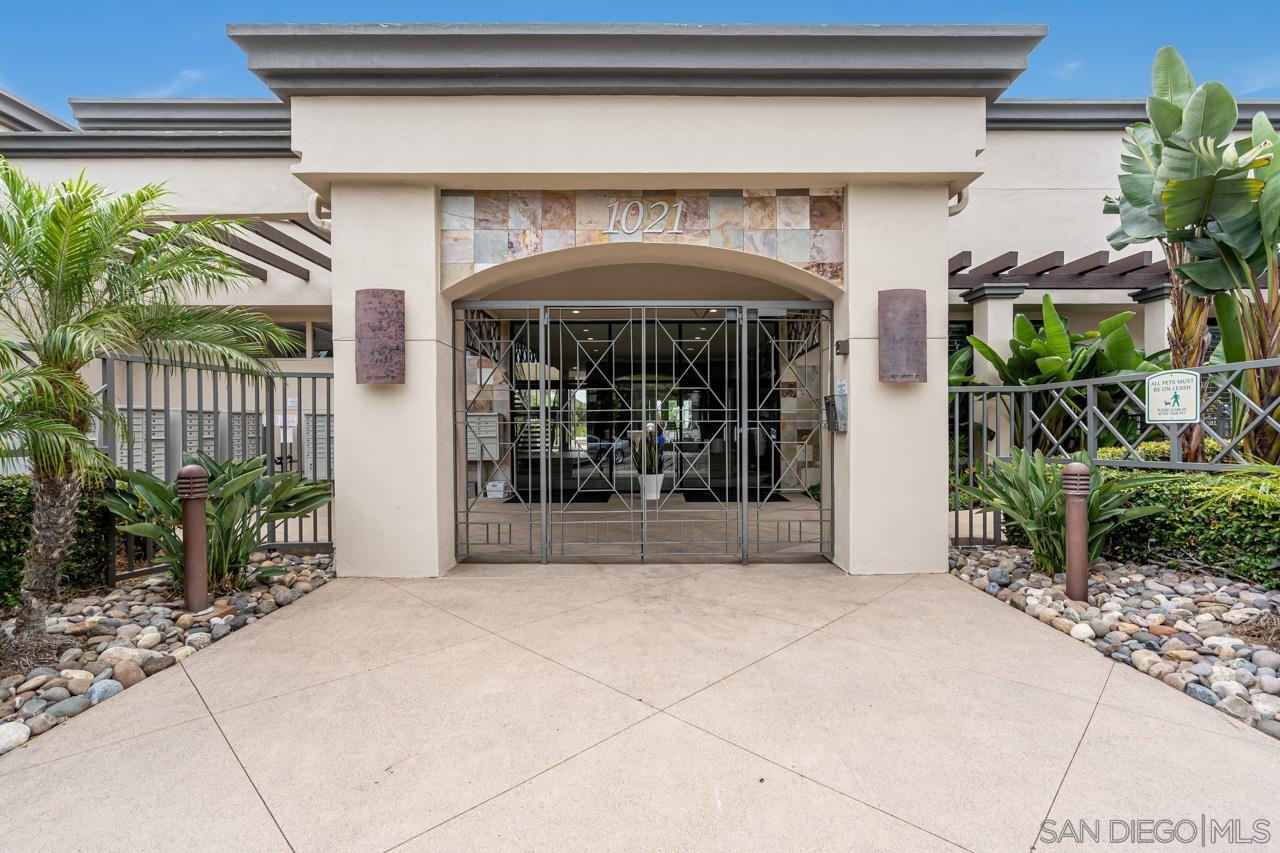 a view of entrance and building