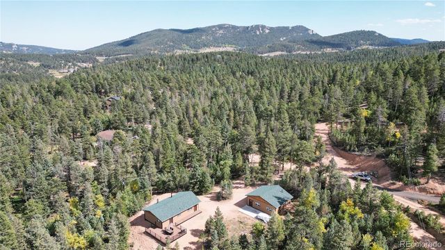 $750,000 | 28410 Evergreen Drive