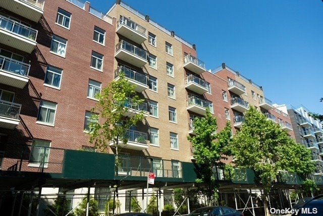 $448,000 | 65-38 Austin Street, Unit 2H | Rego Park