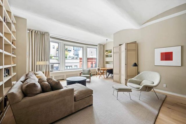 $3,350,000 | 36 East 10th Street, Unit 5E | Greenwich Village