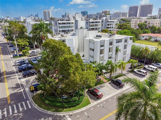 $2,600 | 1075 93rd Street, Unit 203 | Bay Harbor Islands