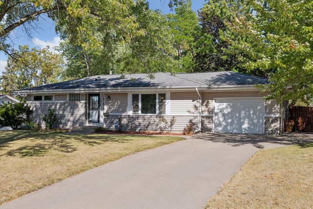 $375,000 | 3908 West 82nd Street | West Bloomington