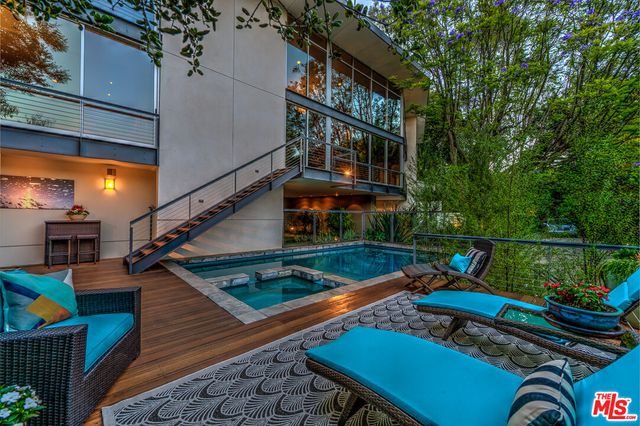 $6,250,000 | 2207 Bowmont Drive | Beverly Hills Post Office