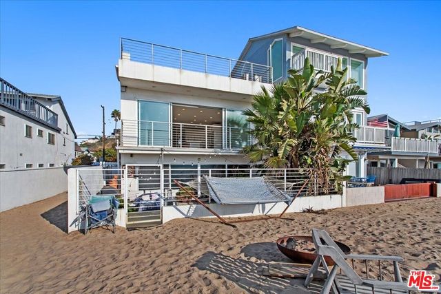 $8,995 | 6955 Trolleyway South, Unit 1/2 | Playa del Rey