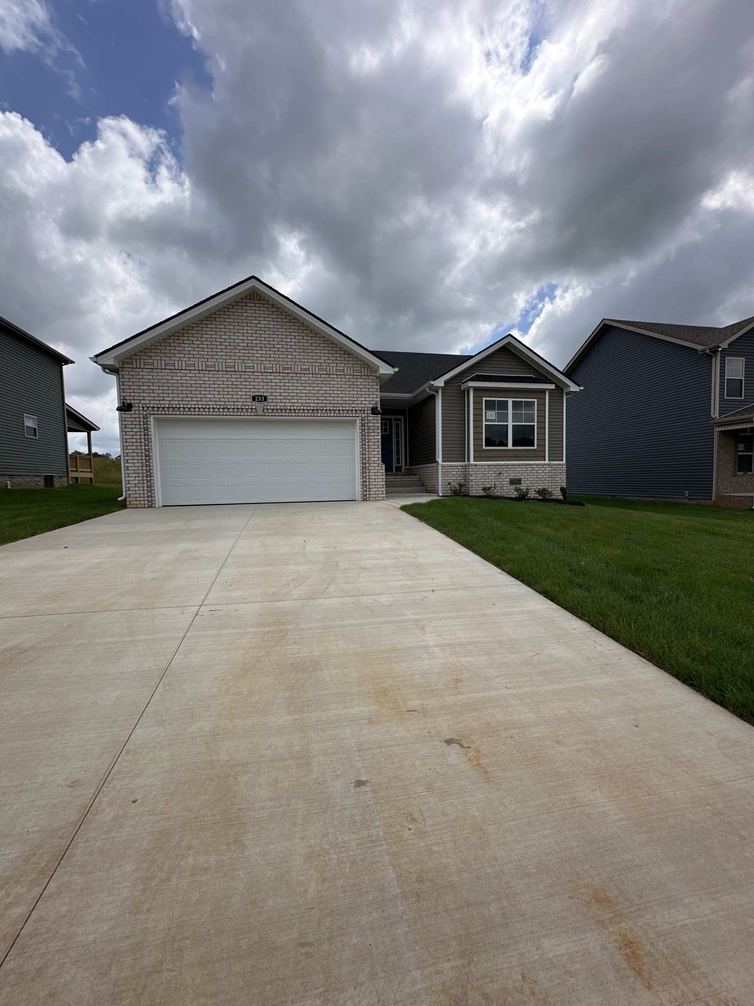 a view of house and outdoor space