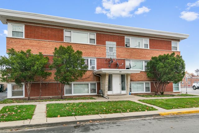 $899,700 | 805 North 22nd Avenue | Melrose Park