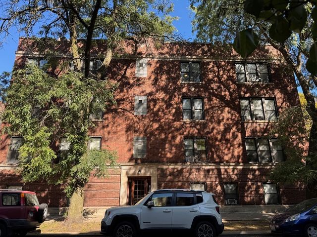 $259,000 | 1040 West Catalpa Avenue, Unit 3E | Edgewater