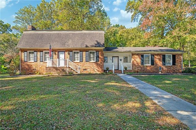 $369,900 | 115 Cheviot Drive | Kernersville