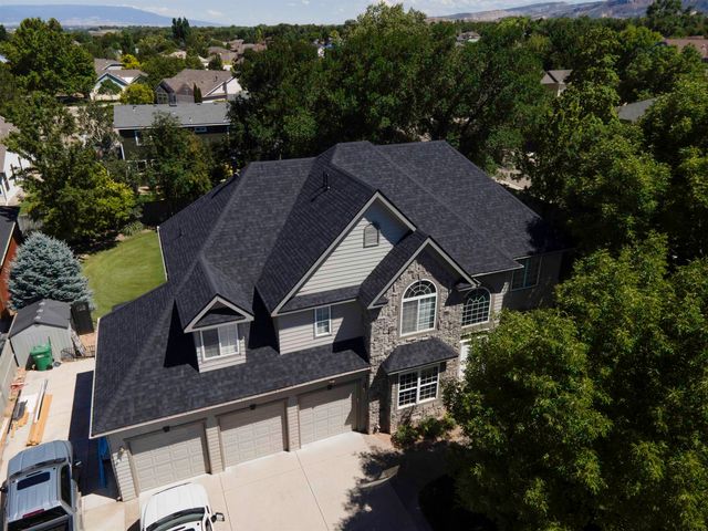 $815,000 | 702 Woodland Country Drive | Redlands