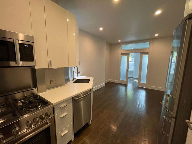 $3,000 | 222 East 27th Street, Unit 12 | Kips Bay