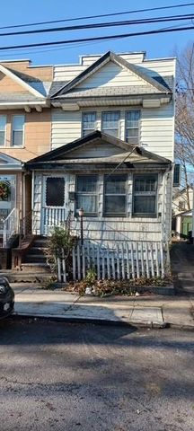 $689,900 | 89-14 85th Street | Woodhaven