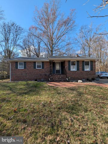 $3,690 | 10233 Fox Lane | Mosby Woods