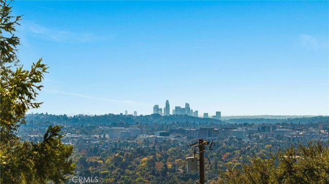 $3,300,000 | 1701 Country Lane | Northeast Pasadena