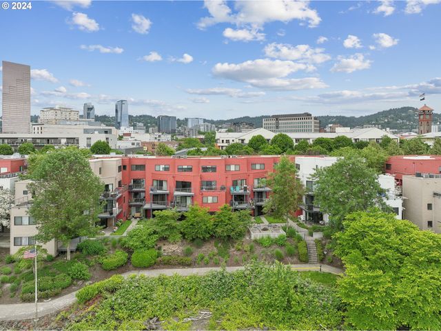 $265,000 | 730 Northwest Naito Parkway, Unit E11 | McCormick Pier