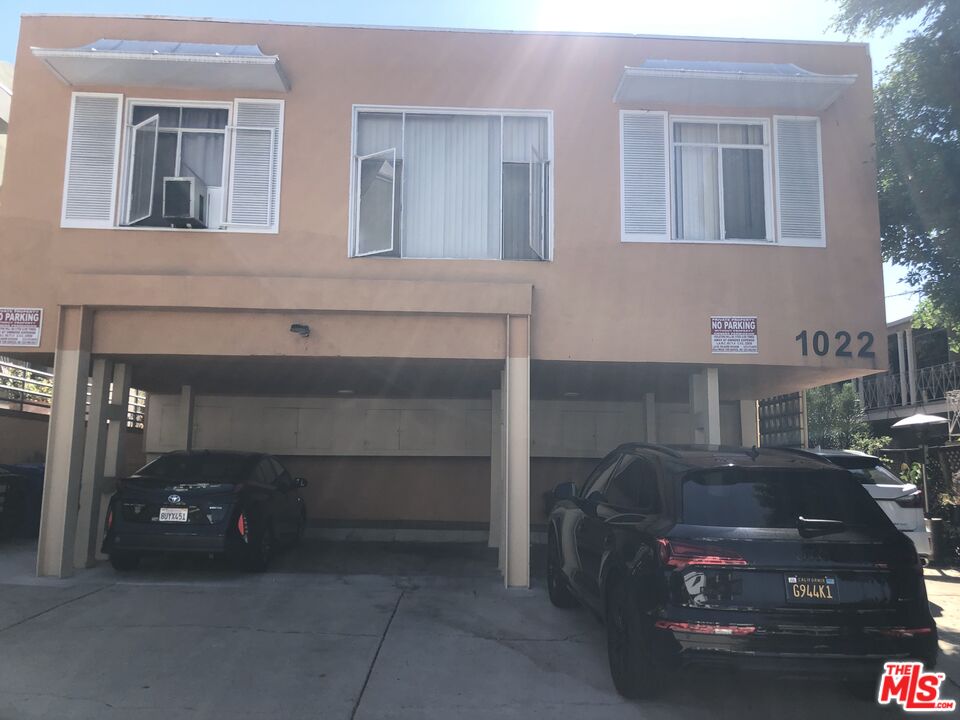 a car parked in front of a building