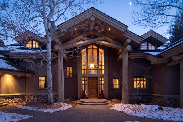 $6,495,000 | 140 Eagle Lake Drive | Golden Eagle Ranch