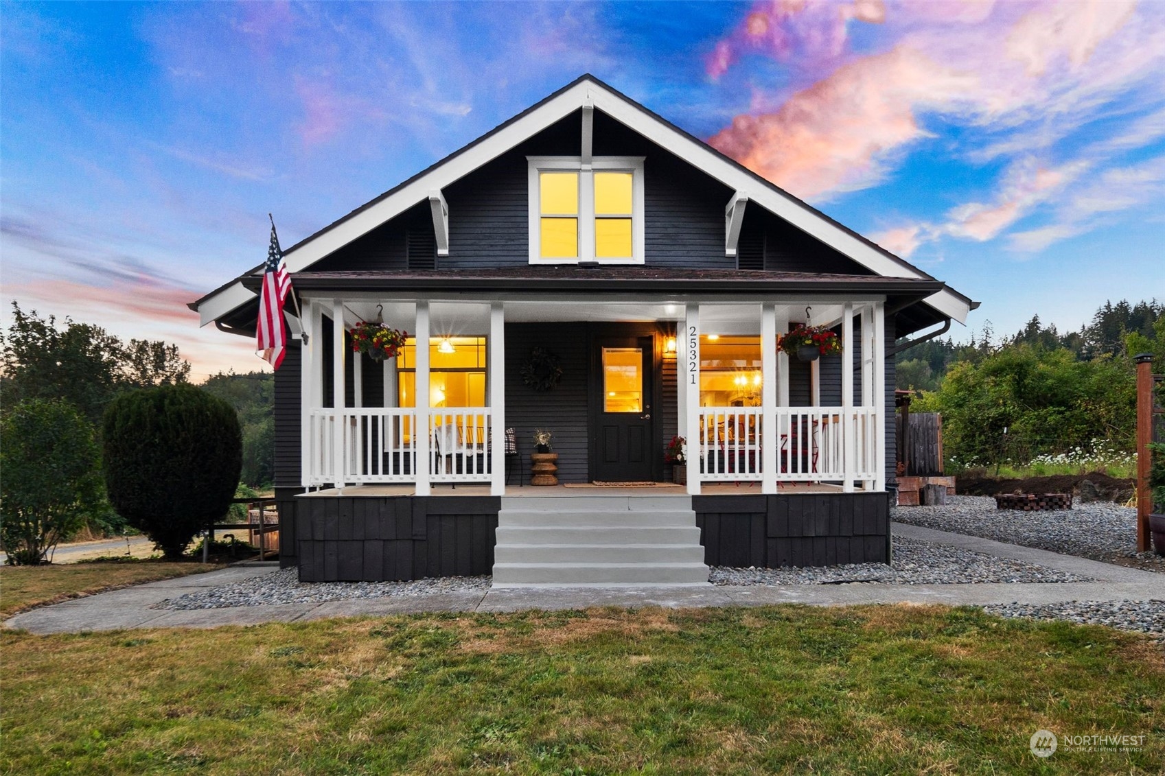 a view of house with backyard and entertaining space