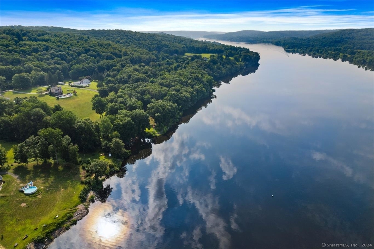 a view of a lake from a yard