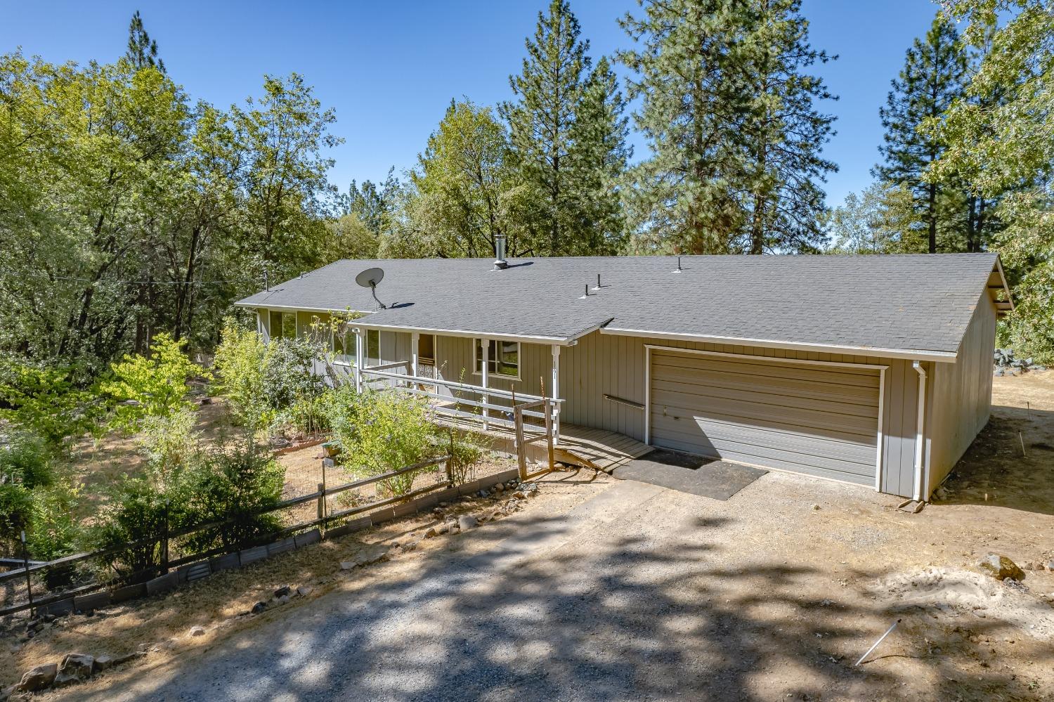 front of house garage