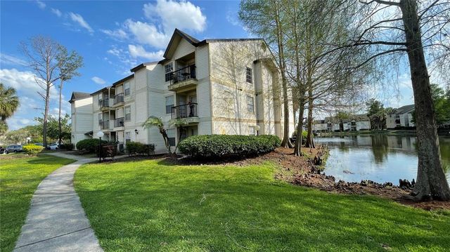 $139,000 | 1908 Lake Atriums Circle, Unit 20 | Americana