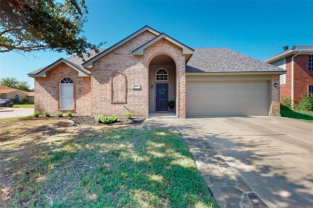 $2,500 | 601 Crestmont Court | Burleson