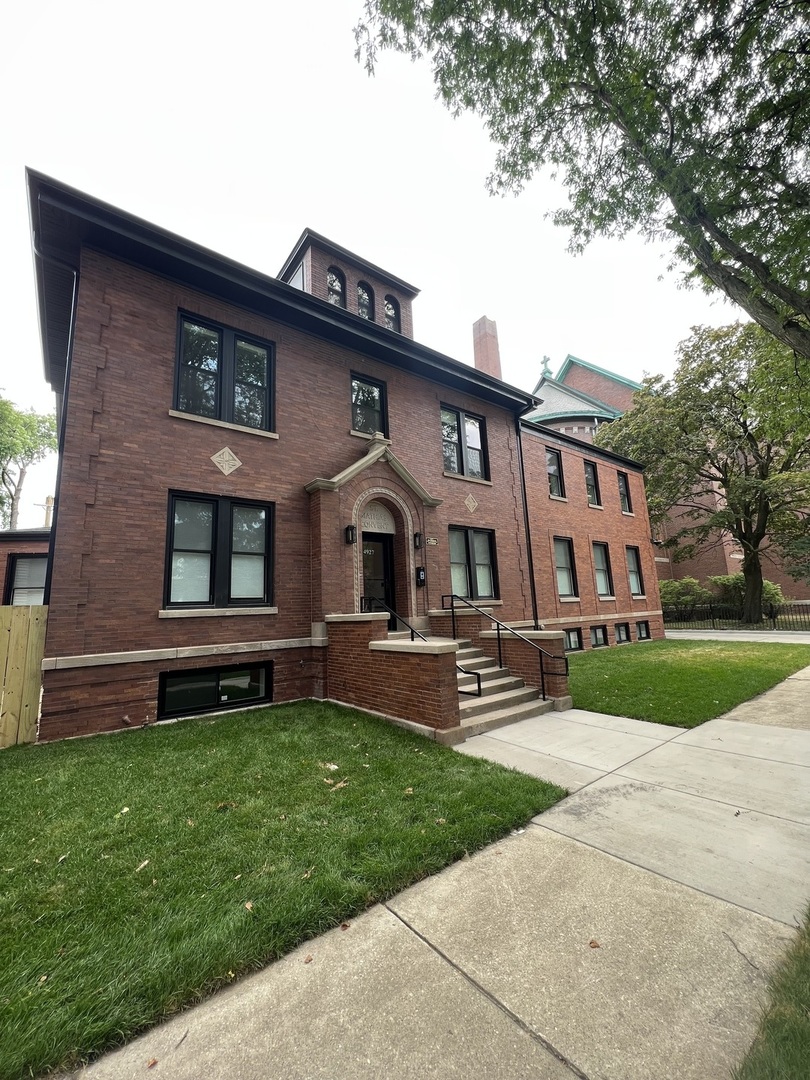 front view of house with a yard