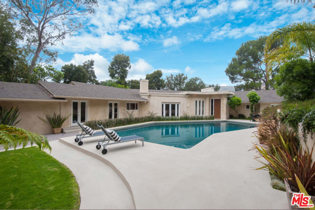 9541 Cherokee Lane, Beverly Hills, CA 90210 | Compass