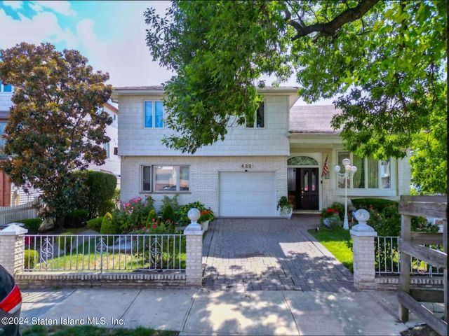 $1,195,000 | 420 Stobe Avenue | Midland Beach