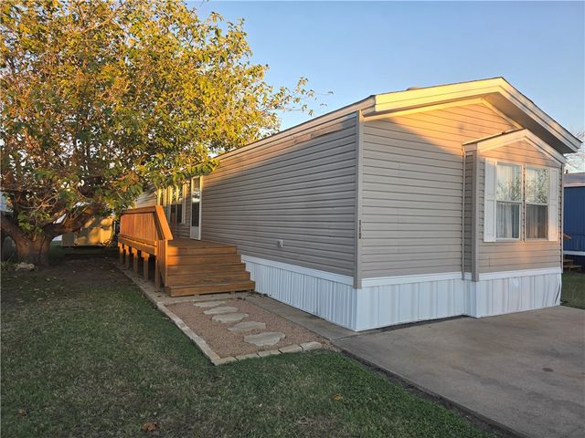 $59,900 | 3400 Robinson Drive, Unit 118 | Cottonwood Creek