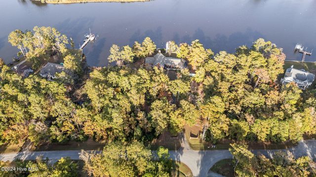 $815,000 | 12 Spinnaker Point Road North | Spinnaker Point